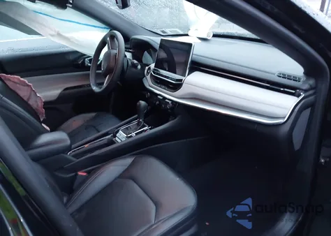 2024 Jeep Compass Limited 4X4 from USA, damaged, VIN 3C4NJDCNXRT581296